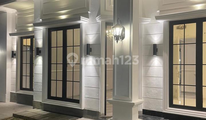 Fully renovated house with pool, Arenga hut, Beautiful Bintaro Villa, South Tangerang. 2