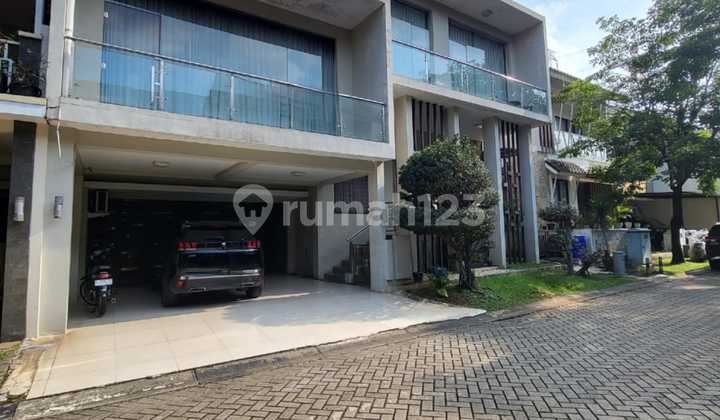 Luxury House in Bintaro - Modern Design (IA)
