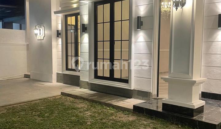 Fully renovated house with pool, Arenga hut, Beautiful Bintaro Villa, South Tangerang. 1