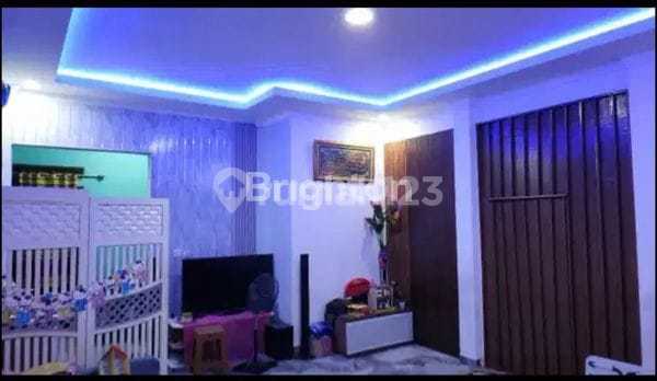Rumah Renovasi Full,lokasi Strategis 2