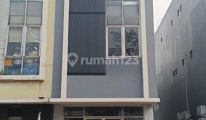 Ruko Glaze ,gading Serpong Tangerang