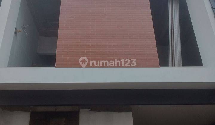 Rumah 2 Lantai Siap Huni Cibubur Jakarta Timur 2