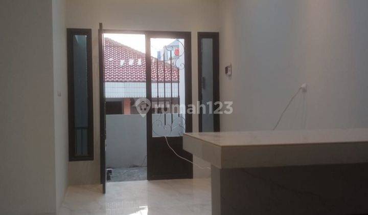 Rumah 2 Lantai Siap Huni Kalisari Jakarta Timur 2