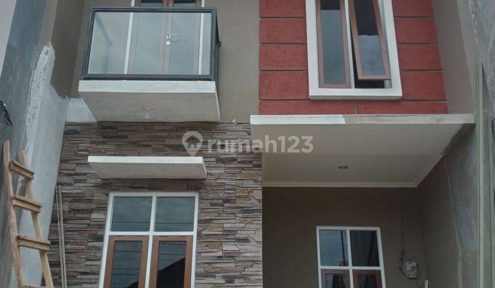 Rumah 2 Lantai Siap Huni Jakarta Timur 1