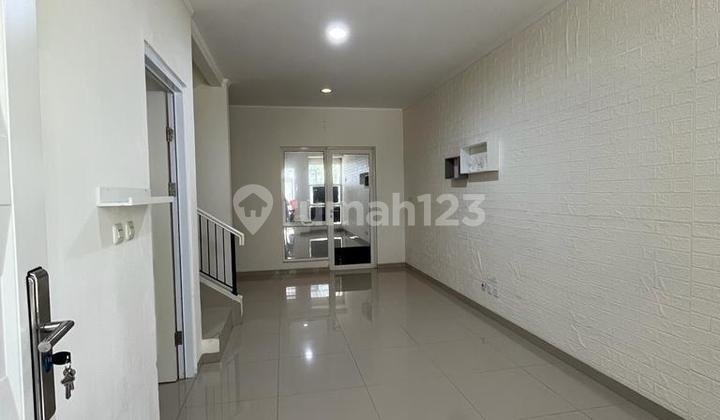 Dijual Cepat Rumah Bagus di Cluster Bahana Suvarna Sutera, Tangerang