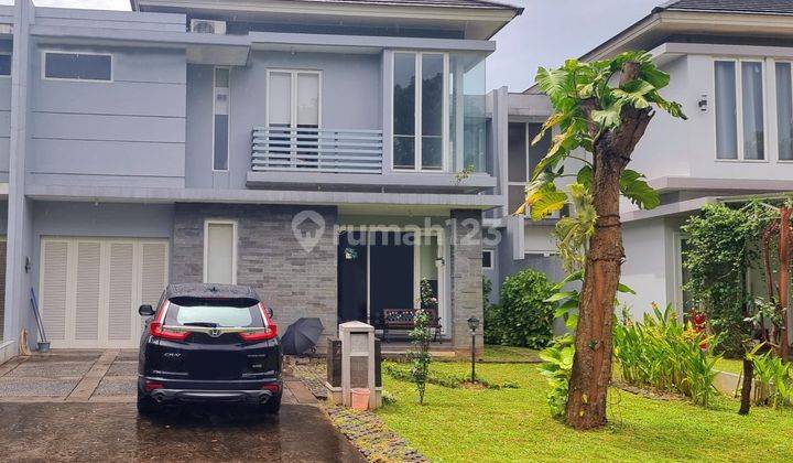 Rumah 2 Lt Asri di Akasia Suvarna Sutera Padi 1