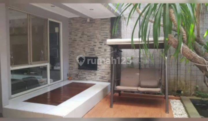 Rumah 2 Lt Semi furnished Siap huni di Feronia Alam Sutera 2