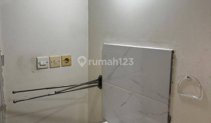 Jual Cepat Rumah 1 Lt Sudah Renov di Dhana Suvarna Sutera 2