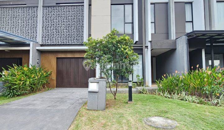 Disewakan cepat Barang langka Rumah 2 lt di Eldora Suvarna 1