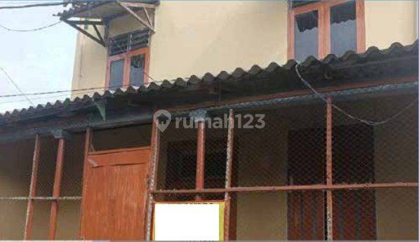 Unit Lelang Rumah 2 Lt di Magersari Mojokerto 2