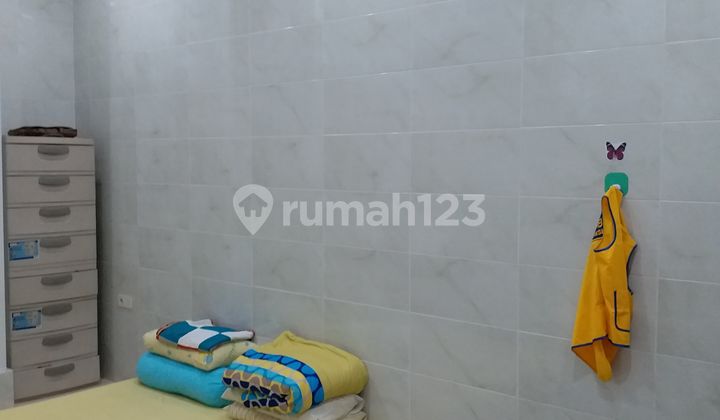 Rumah 3 lt Furnished Siap huni di Taman Palem Lestari 2