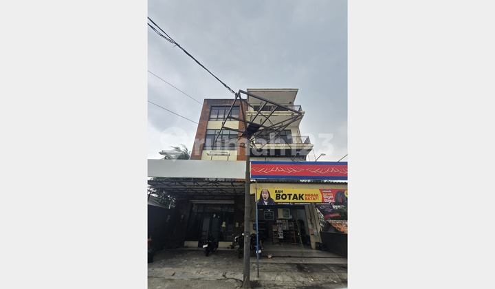 Ruko Ada Lift bisa untuk Gudang, Kantor, Restoran, Klinik, Kos²An di Jelupang Bsd City