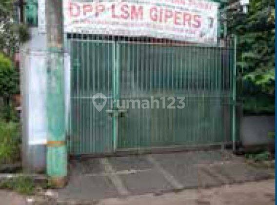 tampak depan unit lelang rumah 2 lt