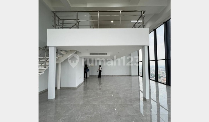 Disewakan/Dijual The Smith Soho Alam Sutera 2 Lantai (+ Mezzanine)
