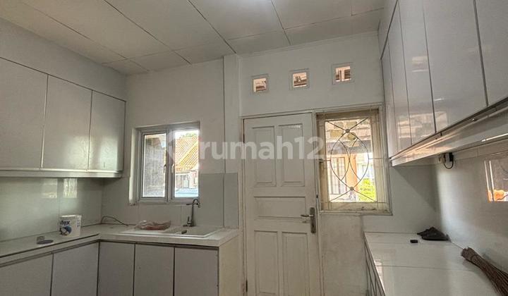 Rumah Bagus 8x16 di Alam Sutera, Tangerang Selatan Rumah Bagus 8x16 di Alam Sutera, Tangerang Selatan