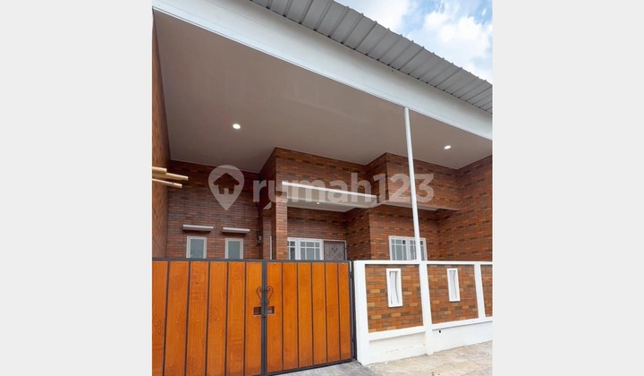 Rumah Harga Murah di Villa Melati Mas, Tangerang Selatan Rumah Harga Murah di Villa Melati Mas, Tangerang Selatan