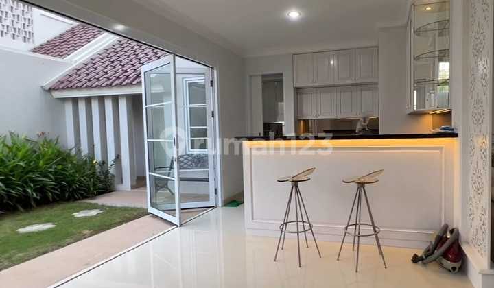 Rumah Mewah Cantik di Alicante Gading Serpong, Tangerang 2
