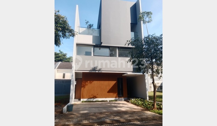 Rumah 3 Lantai di The Green Bsd, Tangerang Selatan Rumah 3 Lantai di The Green Bsd, Tangerang Selatan