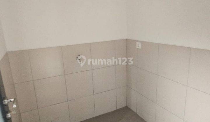 Lloyd Alam Sutera Apartemen 2 BR Plus Ac Siap Huni 2