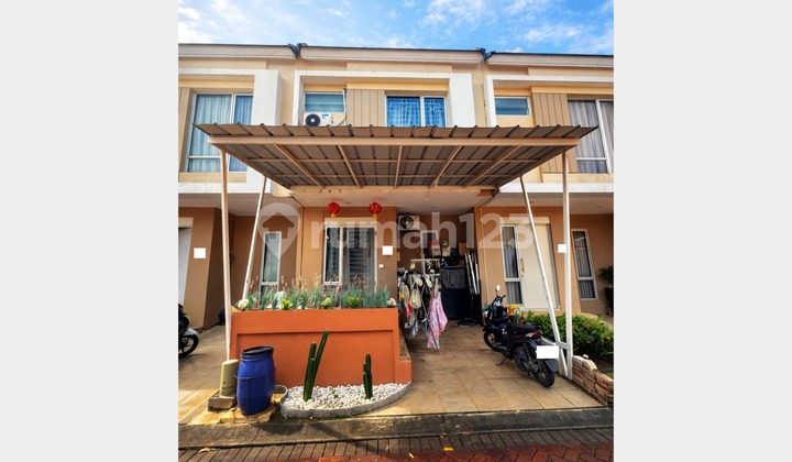 Murah Banget Seperti Rumah Baru Rumah di Milano Village Gading Serpong, Tangerang