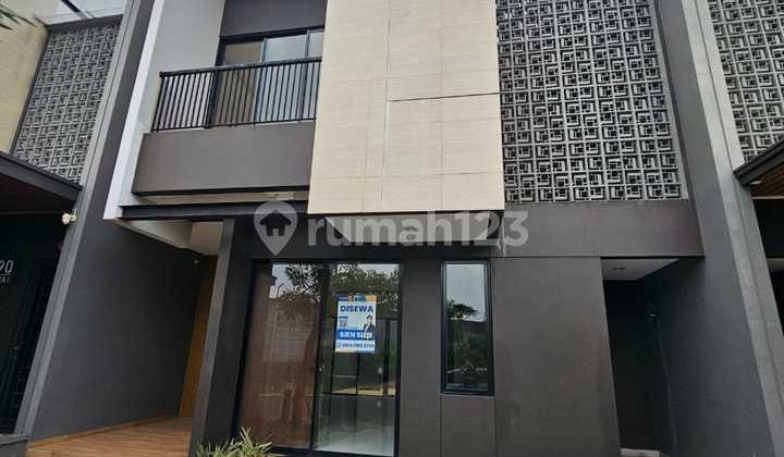 Rumah Bagus di Cluster Eldora Suvarna Sutera, Tangerang Rumah Bagus di Cluster Eldora Suvarna Sutera, Tangerang