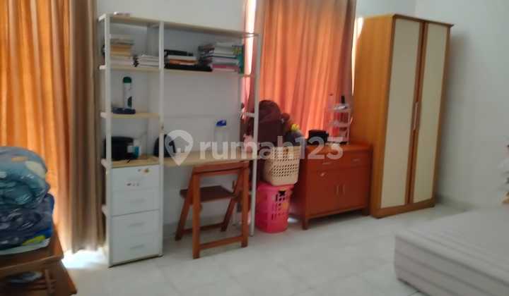 Two-story Well-Maintained Ready-to-Occupy House in Modernland Tangerang 2