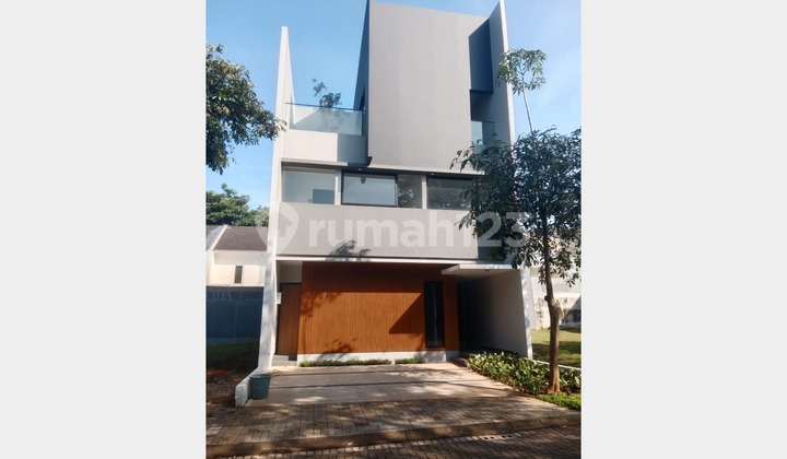 Rumah Cantik 3 Lantai Strategis di The Green Bsd Rumah Cantik 3 Lantai Strategis di The Green Bsd
