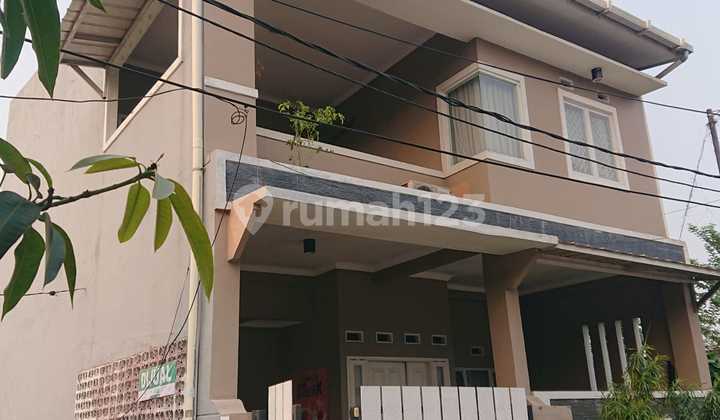 Rumah Strategis di Kiwi Residence, Graha Raya Bintaro, Tangerang Selatan 2