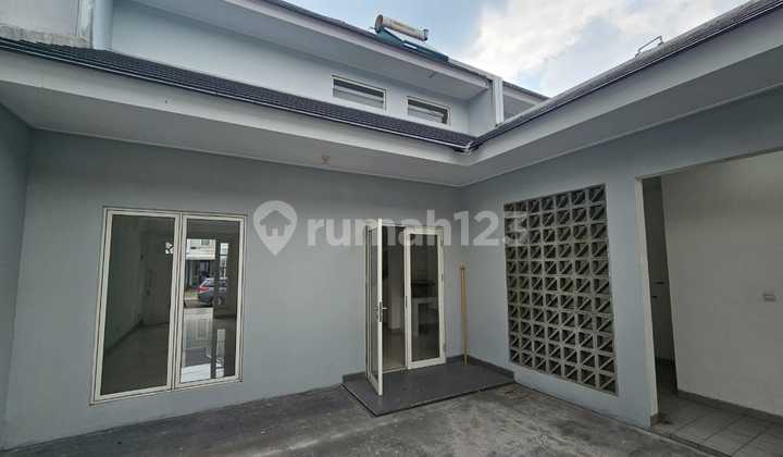 For Rent House in Andara Suvarna Sutera Cluster, Tangerang