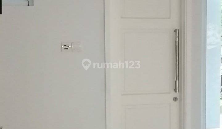 Rumah 2 Lt Terawat Plus 1 Unit Ac di Omaha Gading Serpong 2