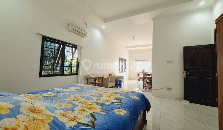 Rumah 2 Lantai Furnished Siap Huni di Villa Kecapi Mas Regency 2