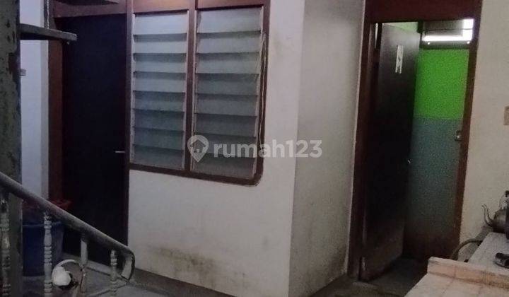 Disewakan Kantor toko Main Road di Tuparev, Cirebon  2