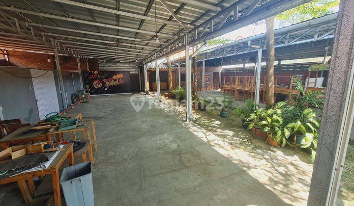 Ruang Usaha Cocok Untuk Cafe resto di Cirebon 1