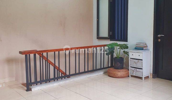 Dijual Rumah 2 Lantai Komplek Meteor Garden, Bandung 2