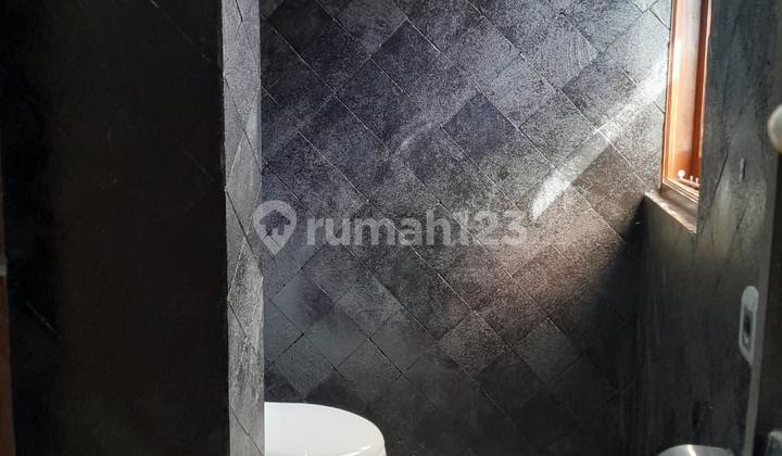 Disewakan Cigadung 2 Lantai Strategis 2