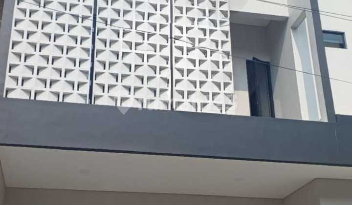 Rumah Brand New Metland Puri Siap Huni Lokasi Strategis 1