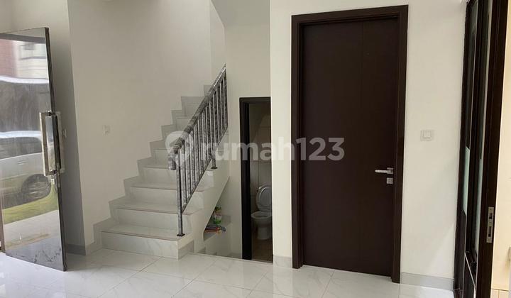 Rumah Bagus Murah Lavon Swan City Suvarna Sutera Siap Huni 