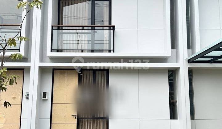 Rumah Cendana Lippo Karawaci Siap Huni Lokasi Strategis Rumah Cendana Lippo Karawaci Siap Huni Lokasi Strategis