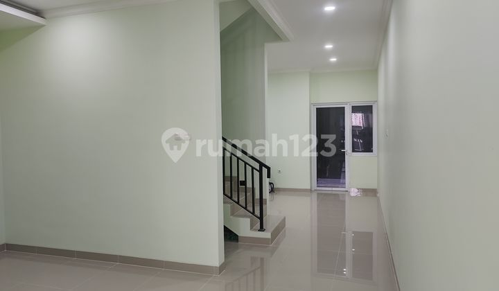Rumah Brand New Meruya Ilir Siap Huni Lokasi Strategis