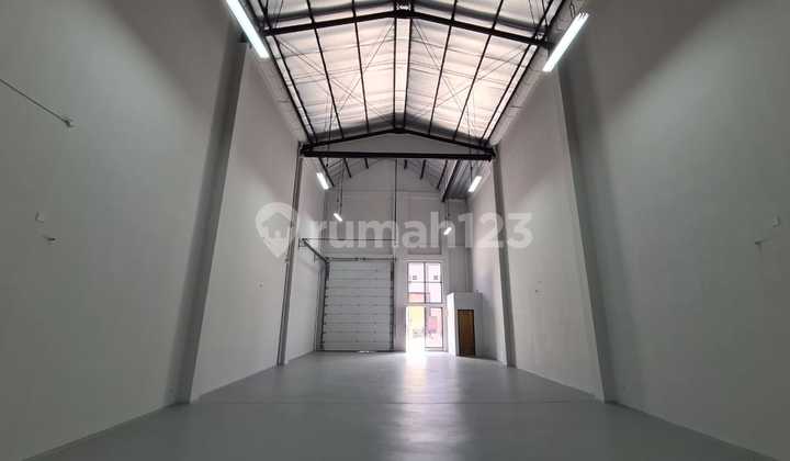 Gudang Bizpark Pik 2 Bagus Siap Pakai