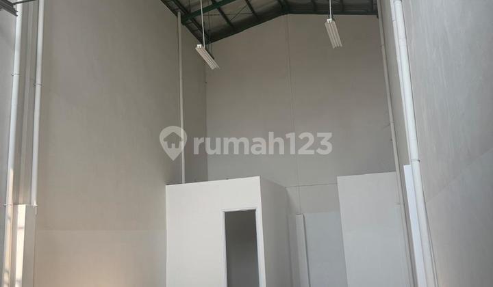 Gudang Greenlake Siap Pakai Lokasi Strategis 