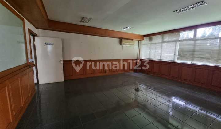 Gudang Taman Tekno BSD 3 Lantai Siap Pakai Lokasi Strategis