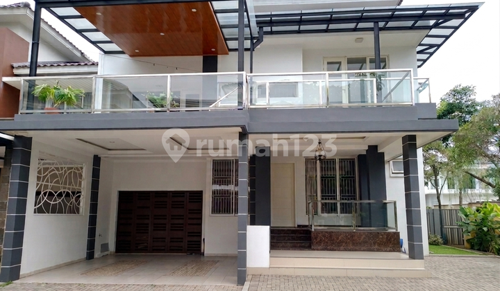 Good Spacious House Bintaro Sector 7 Ready to Occupy Strategic Location