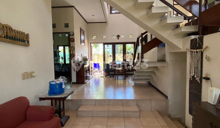 Rumah Hoek 2 Lantai Alam Sutera Lokasi Strategis 