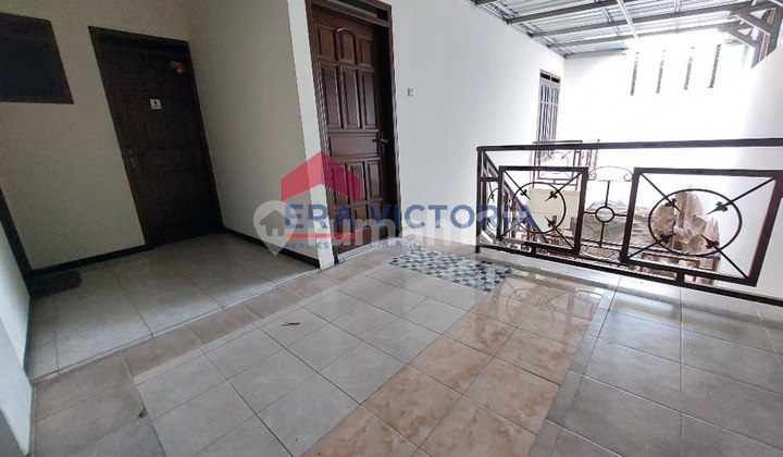 Disewakan Rumah Area Lowokwaru, Jalan Bunga-bunga , Kondisi Bagus Siap Huni Dengan Beberapa Perabotan, Dekat Suhat Dan Kampus-kampus. 2