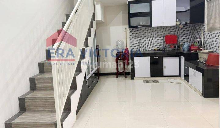 Rumah minimalis modern dekat kampus UB 2