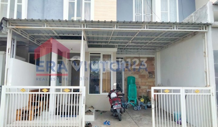 Rumah 2 Lantai Jual Di Perumahan Bumi Ketapang Sukun, One Gate System, Dekat Pasar, Kampus Unikama. Rumah 2 Lantai Jual Di Perumahan Bumi Ketapang Sukun, One Gate System, Dekat Pasar, Kampus Unikama.