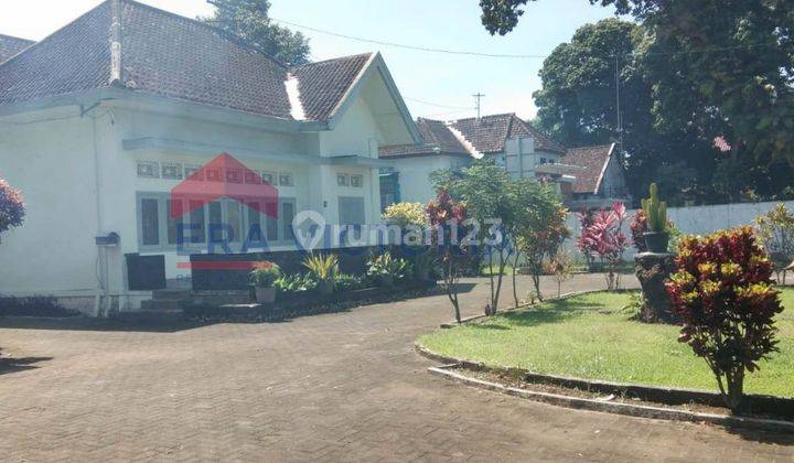 Dijual Rumahbangunan Belanda Pinggir Jalan Dekat Perhotelan 1