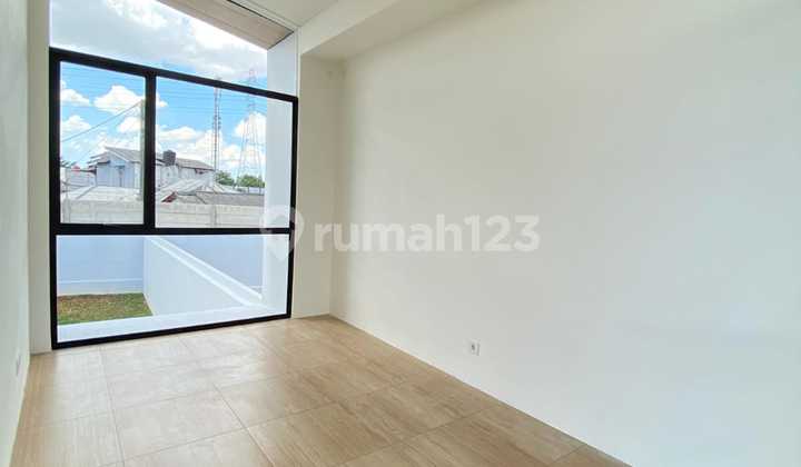 Rumah 2 Lantai Siap Huni di Cendana Garden Lippo Karawaci 2