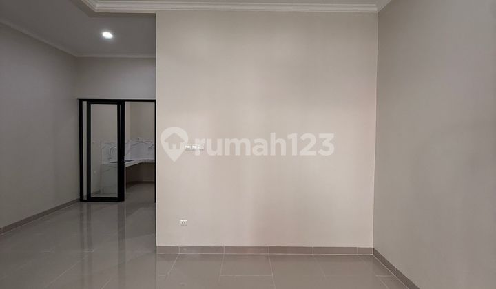 Rumah Mewah Rapi Siap Huni di Regency Melati Mas Blok C 2